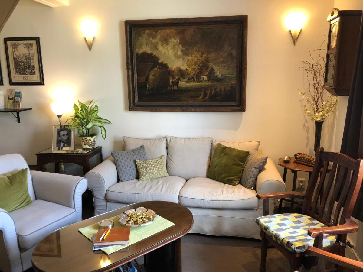 Walnut Lodge Bed & Breakfast Noorbeek Exteriör bild