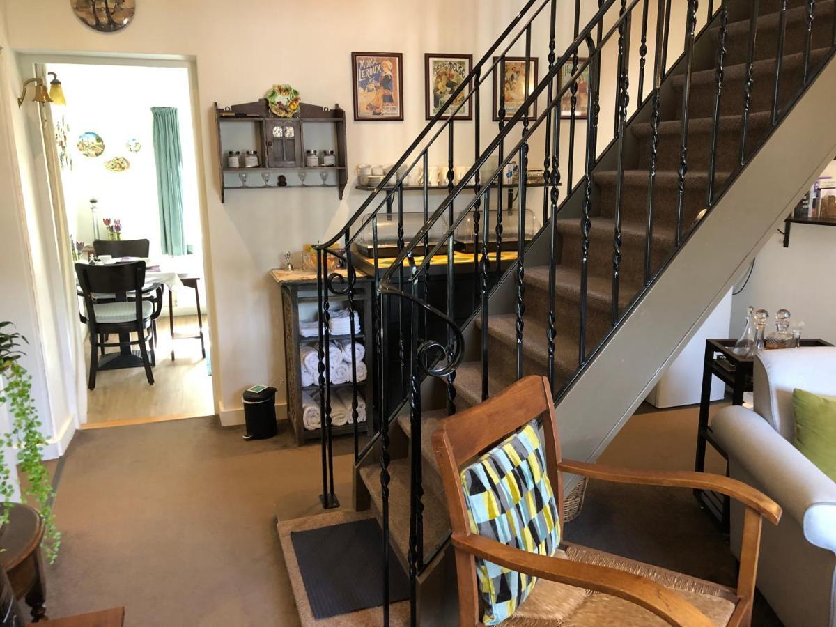 Walnut Lodge Bed & Breakfast Noorbeek Exteriör bild